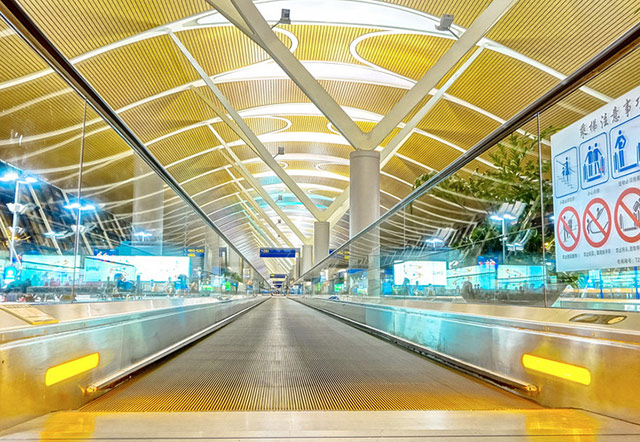 拓得利金属天花-条扣天花