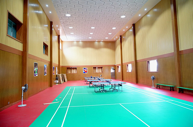 拓得利金属天花-方板天花